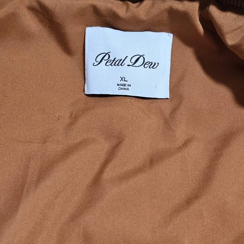 Quilted Puffer Jacket - Picture 2 of 10